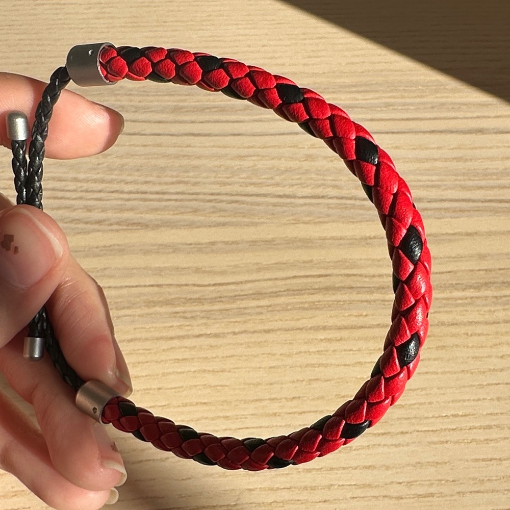 NWOT Coach Adjustable Red and Black Leather Braided Bracelet - Picture 2 of 6